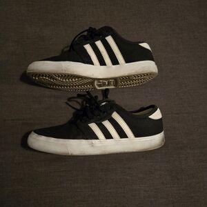 Adidas Men's Black and White Sneakers